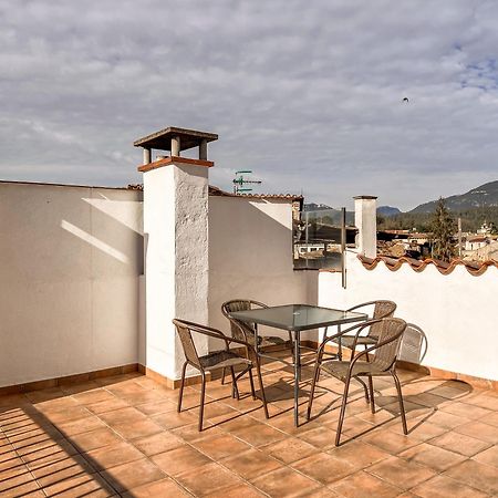 Ganganell Atic Apartamento Con Terraza En เบซาลู ภายนอก รูปภาพ